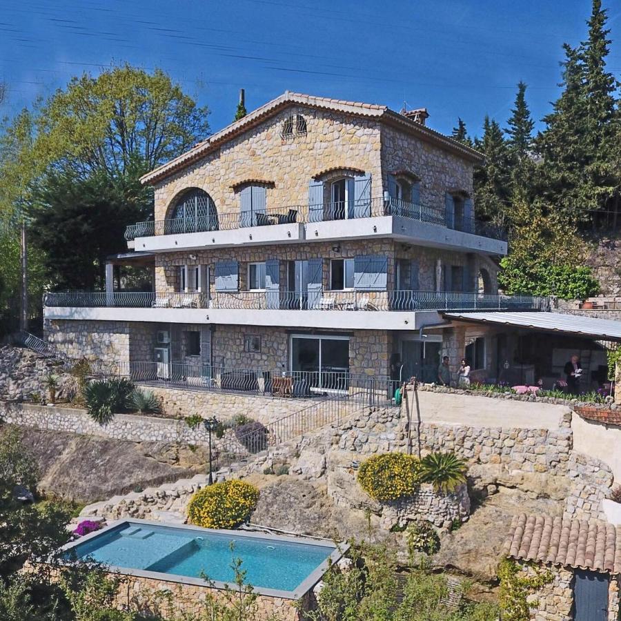 Au Pied Des Baous Bed & Breakfast Vence Dış mekan fotoğraf